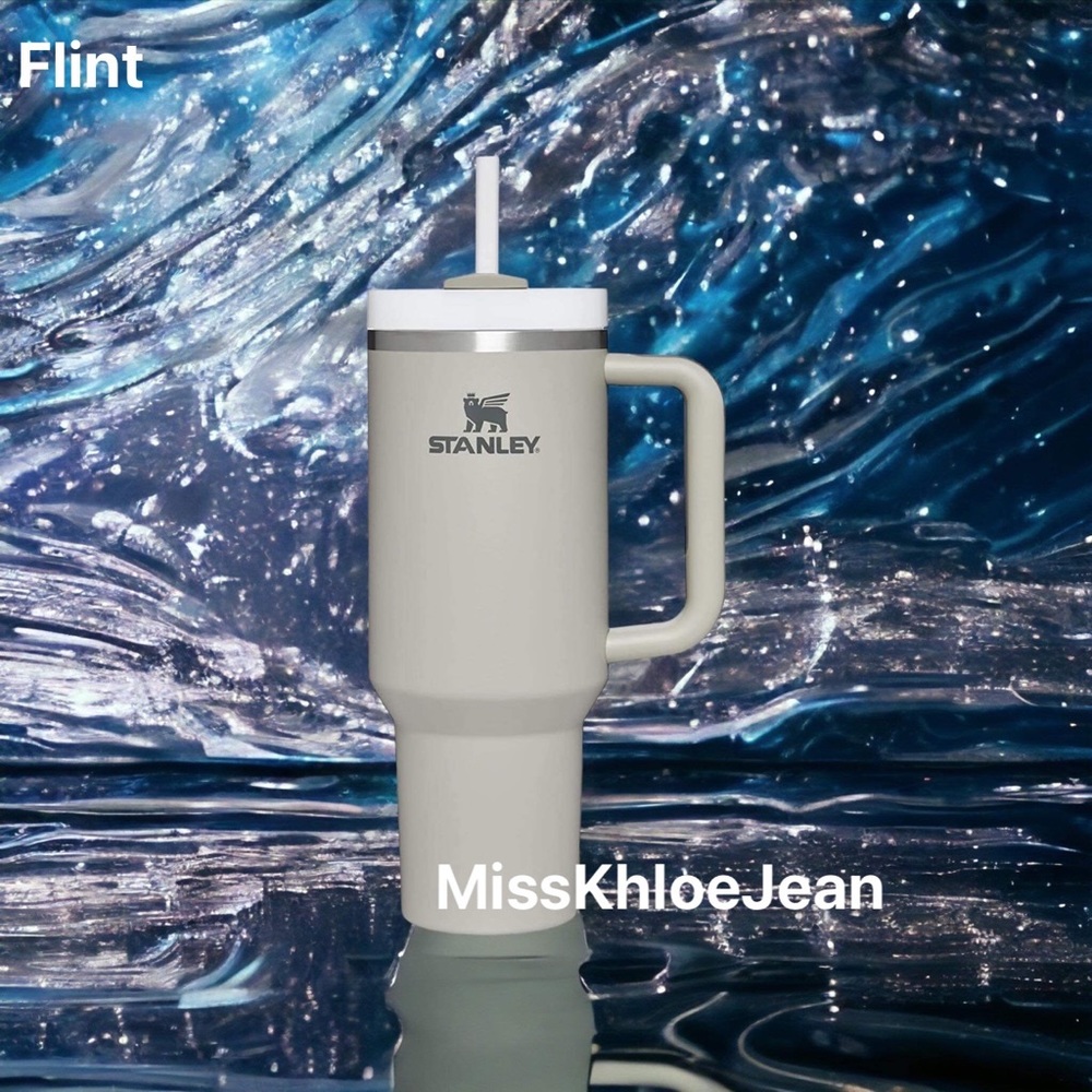 THE QUENCHER H2.0 FLOWSTATE™ TUMBLER | 40 OZ